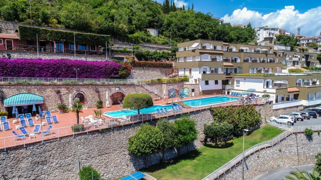 Residence Sant'Anna Pietra Ligure Exterior foto